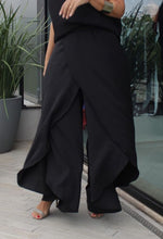 Load image into Gallery viewer, Wide Blue Linen Blouse