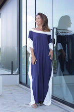 Carregar imagem no visualizador da galeria, Kaftan Dulce Marinho e Branco