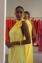 Carregar imagem no visualizador da galeria, Vestido Viviane Amarelo