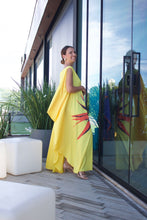 Carregar imagem no visualizador da galeria, Vestido Leveza Estrelícia Amarelo