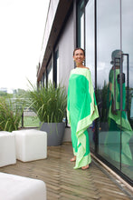 Carregar imagem no visualizador da galeria, Kaftan Bordas Verde Claro