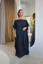 Carregar imagem no visualizador da galeria, Kaftan Esther Linho Preto