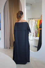 Carregar imagem no visualizador da galeria, Kaftan Esther Linho Preto