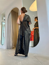 Carregar imagem no visualizador da galeria, Vestido Lola Dupla Face Animal Print e Preto