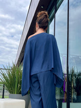 Carregar imagem no visualizador da galeria, Blusa Ampla Linho Marinho