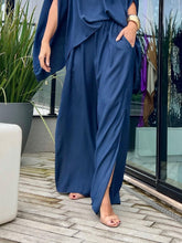 Load image into Gallery viewer, Wide Blue Linen Blouse