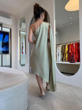 Carregar imagem no visualizador da galeria, Vestido Cristina Dourado