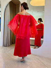 Cargar imagen en el visor de la galería, Vestido Loris babado duplo em organza