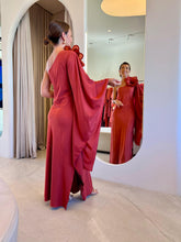 Carregar imagem no visualizador da galeria, Vestido Karla Terracota + Flor