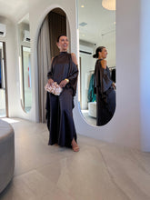 Carregar imagem no visualizador da galeria, Vestido Emily Marrom