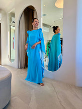 Carregar imagem no visualizador da galeria, Kaftan Simplice Flores Azul Serenity