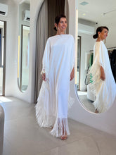 Carregar imagem no visualizador da galeria, Kaftan Simplice Franjas Branco