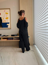 Carregar imagem no visualizador da galeria, Blusa Dália Preta