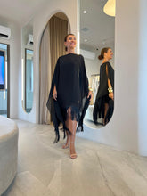 Carregar imagem no visualizador da galeria, Vestido Cléo Preto