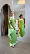 Carregar imagem no visualizador da galeria, Kaftan Bordas Verde Pistache