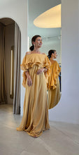 Load image into Gallery viewer, Vestido Loris Babados