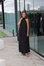 Carregar imagem no visualizador da galeria, Vestido Nina Preto