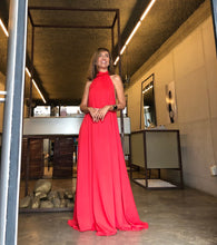 Carregar imagem no visualizador da galeria, Vestido Alessandra com Decote Vermelho