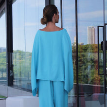 Load image into Gallery viewer, Wide Blue Linen Blouse
