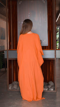 Carregar imagem no visualizador da galeria, Kaftan Renata Laranja