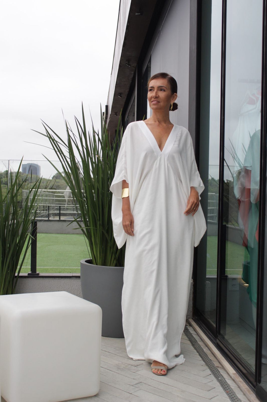 Kaftan Helô Branco Linho