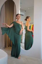 Load image into Gallery viewer, Vestido Karla Verde Musgo
