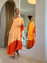 Load image into Gallery viewer, Vestido Lia - Tons de Laranja
