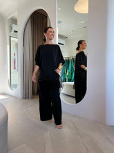 Carregar imagem no visualizador da galeria, Blusa Letícia Franjas
