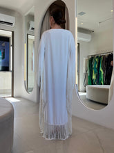 Carregar imagem no visualizador da galeria, Kaftan Simplice Franjas Branco
