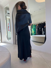 Carregar imagem no visualizador da galeria, Pashmina Preta
