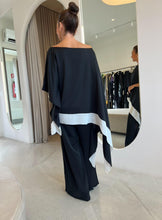 Carregar imagem no visualizador da galeria, Conjunto Celeste Preto e Branco
