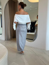 Carregar imagem no visualizador da galeria, Blusa Anabella Branca
