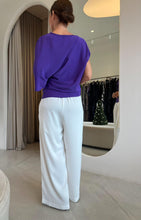 Carregar imagem no visualizador da galeria, Blusa Maria Roxa
