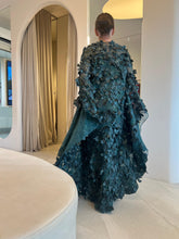 Carregar imagem no visualizador da galeria, Kaftan Simplice Pétalas Verde
