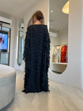 Load image into Gallery viewer, Kaftan Simplice Pétalas Preto
