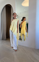 Load image into Gallery viewer, Blusa Marcela Amarela
