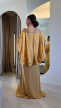 Load image into Gallery viewer, Vestido Loris Babados
